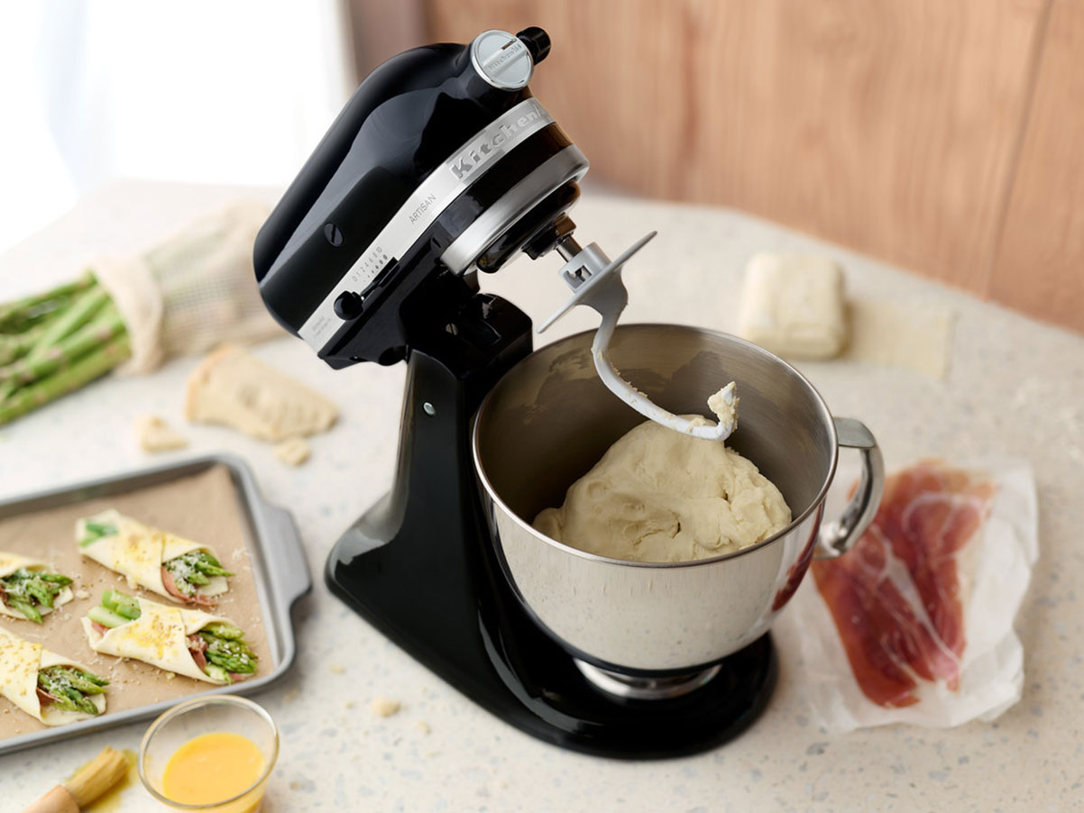 https://www.kitchenshop.eu/images/uploaded/2-mixer-kitchenaid-performanta2.jpg