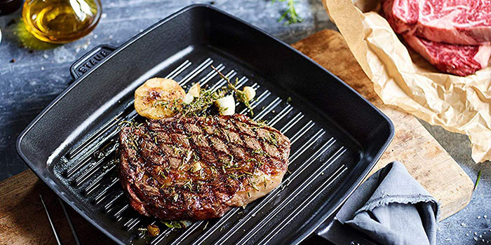 How to use a thermometer for a perfect beef steak: Useful tips and recommendations