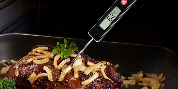 How to use a thermometer for a perfect beef steak: Useful tips and recommendations