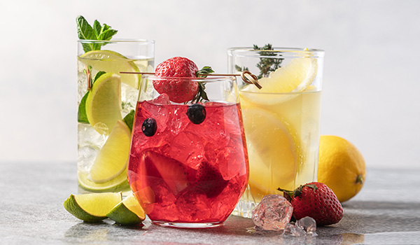 Limonadă cu mentă, făcută în casă