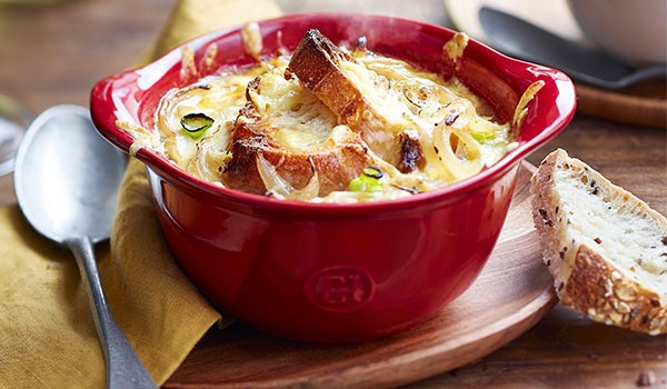 Authentic Baked French Onion Soup Recipe