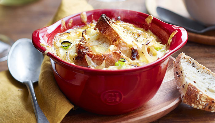 Secrets to Perfect Gratin: Essential Utensils and Techniques