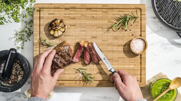 Besteck richtig legen: Tipps für das perfekte Eindecken