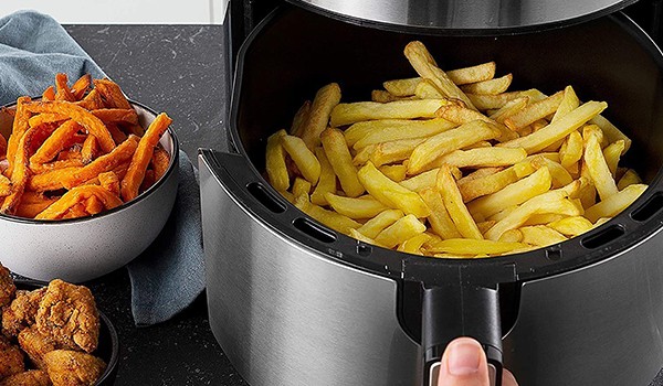 Heißluftfritteuse: Lohnt sich der Kauf vom Airfryer?
